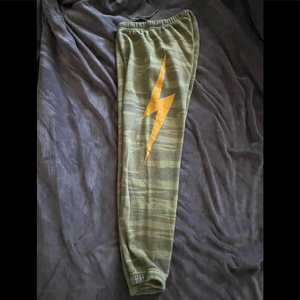 Aviator Nation camo bolt womens sweatpants size XS